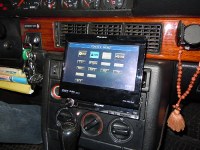 Установка Автомагнитола Pioneer AVH-P5900DVD в Audi 100