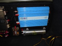 Установка Усилитель мощности Art Sound 2400 в BMW 525i