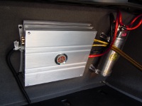 Установка Усилитель мощности DLS MA23 в BMW 540