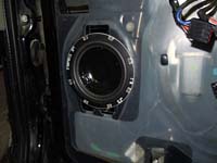Установка Фронтальная акустика DLS R6A в Chevrolet Avalanche