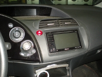 Установка Автомагнитола Pioneer AVH-P3100DVD в Honda Civic