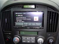 Установка Автомагнитола Sony XAV-E70BT в Hyundai H1