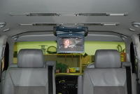 Установка Потолочный монитор NRG DCTV-1100 в Mercedes Vito