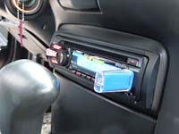 Установка Автомагнитола Sony CDX-GT35U в Nissan Primera