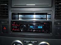 Установка Автомагнитола Pioneer DEH-4250SD в Nissan Tiida