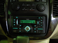 Установка Автомагнитола Clarion DUZ388RMP в Toyota Highlander