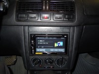 Установка Автомагнитола Sony XAV-E60 в Volkswagen Jetta